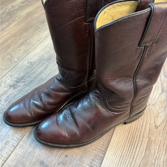 Brown Leather Cowboy Boots with Rounded Toe - Picture 1 of 4